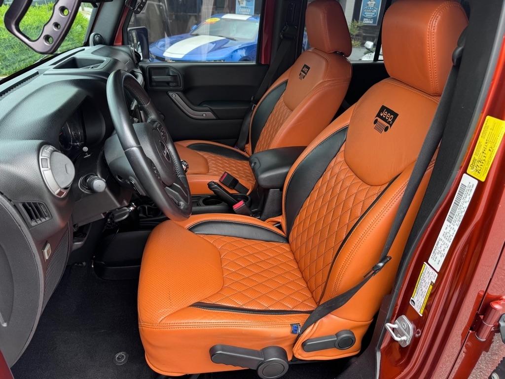 Jeep Wrangler Unlimited Sport 4WD 2014