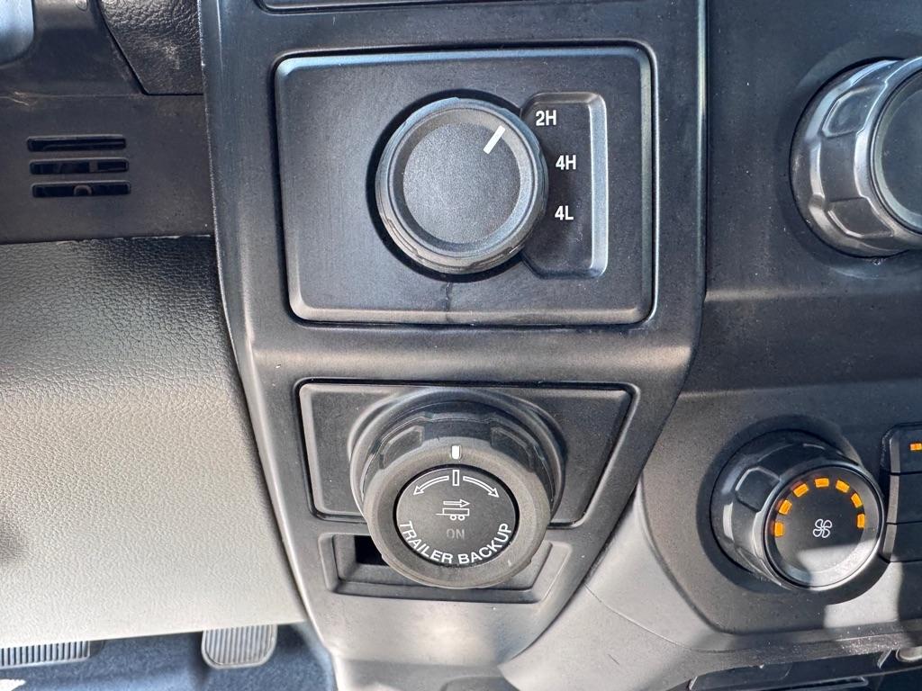 Ford F-150 XL SuperCrew 5.5-ft. Bed 4WD 2019