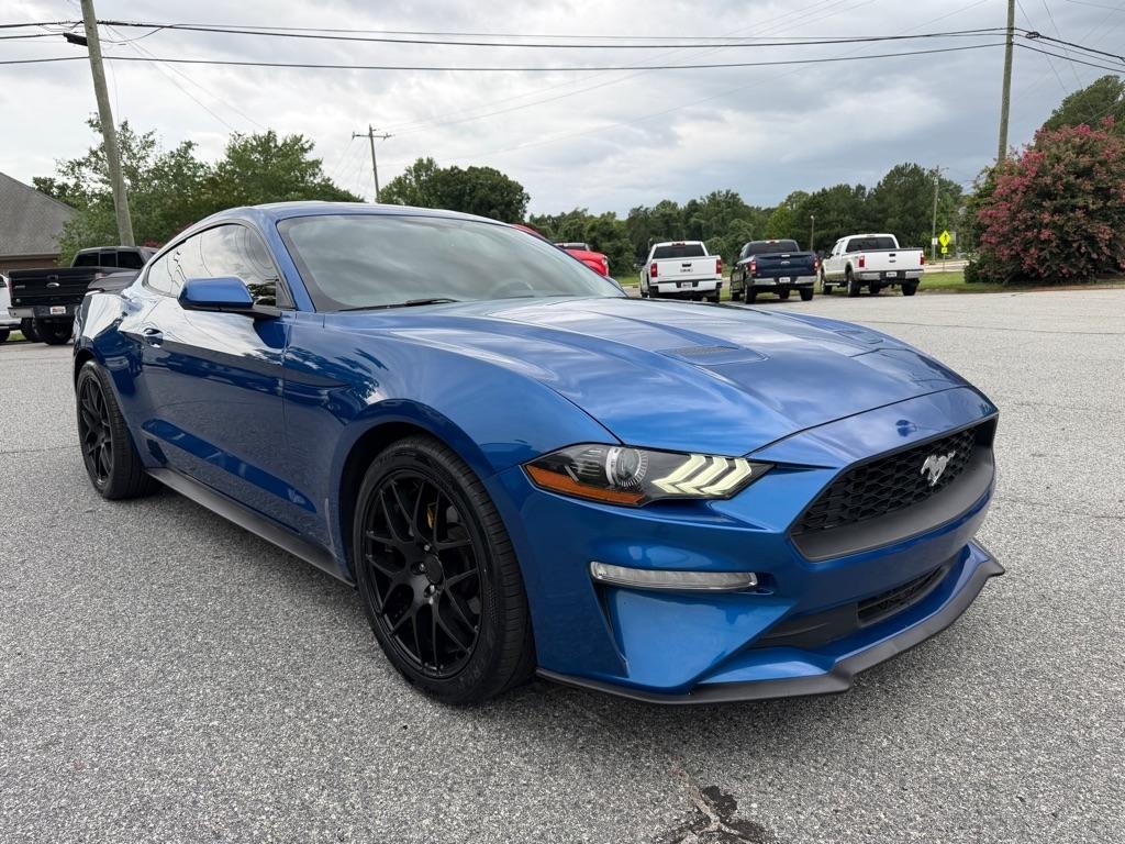 Ford Mustang EcoBoost Coupe 2018