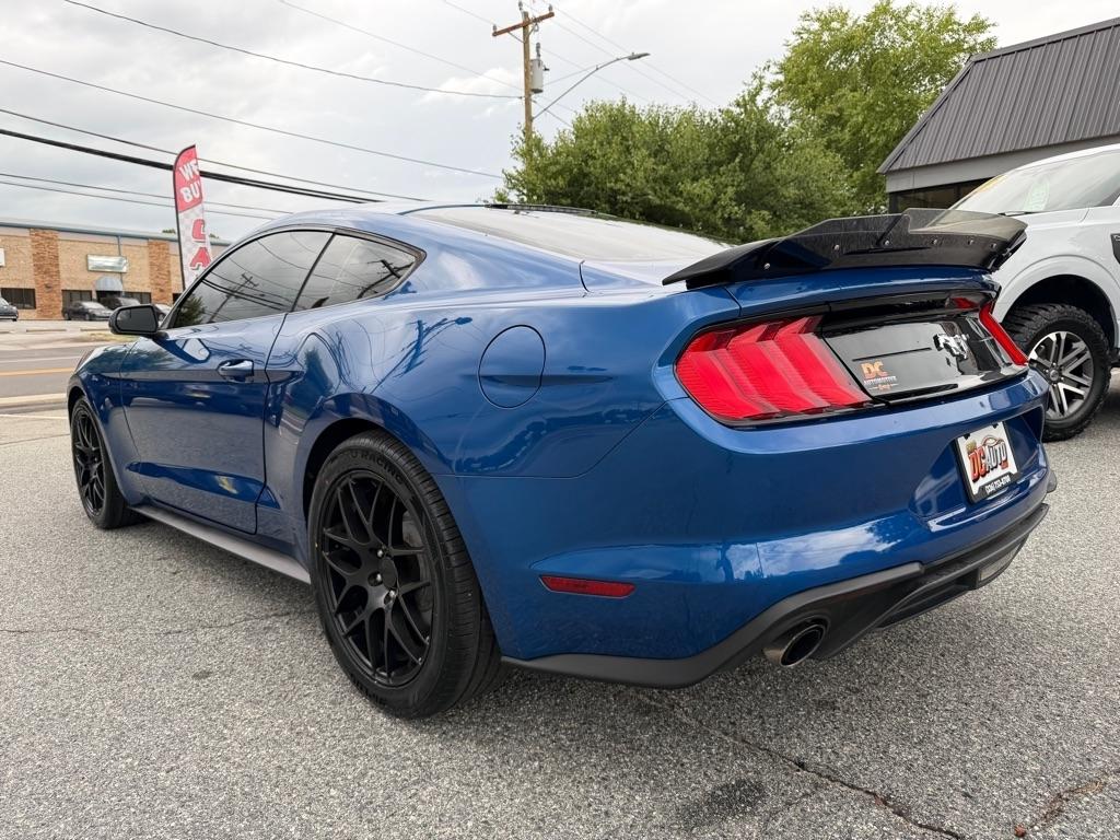 Ford Mustang EcoBoost Coupe 2018