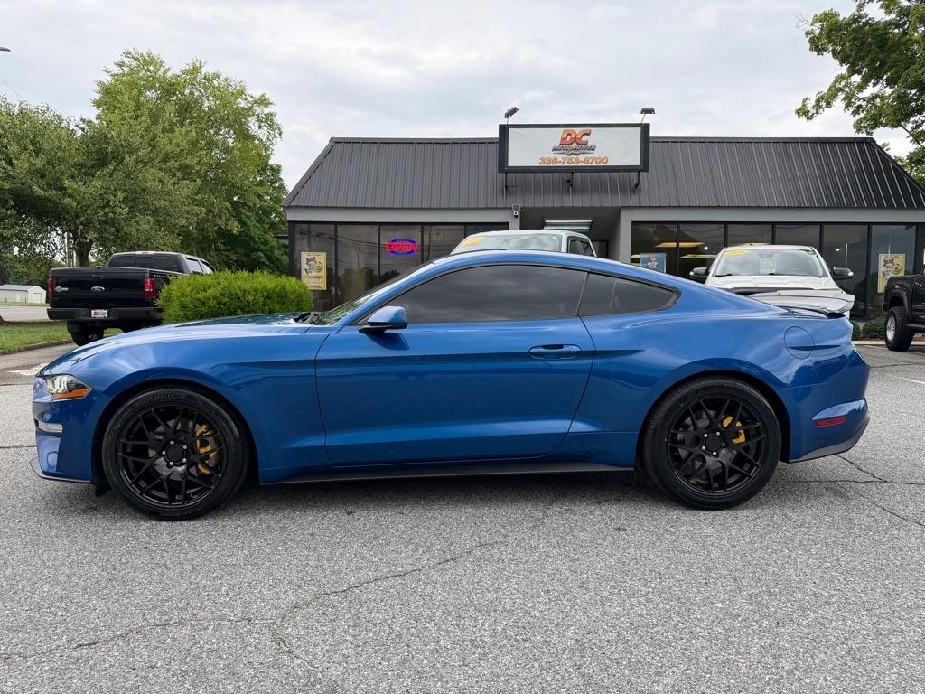 Ford Mustang EcoBoost Coupe 2018