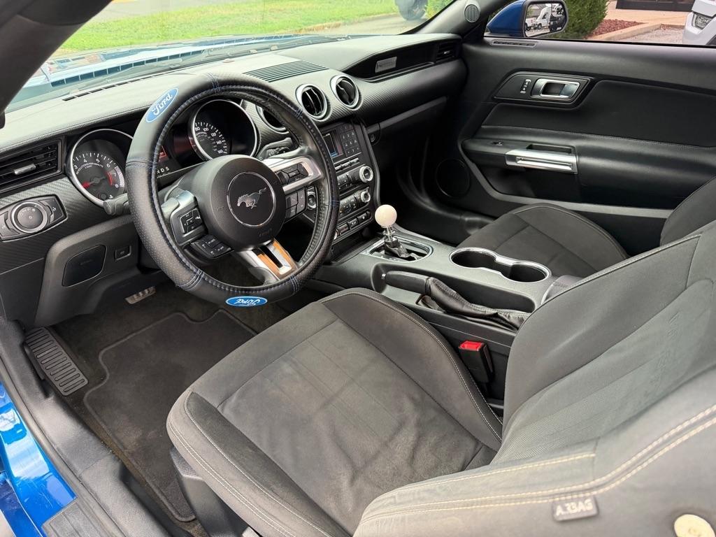 Ford Mustang EcoBoost Coupe 2018