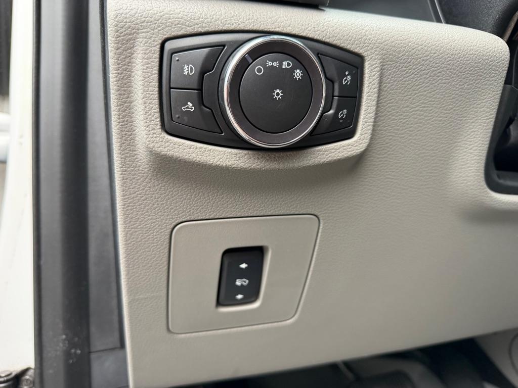 Ford F-150 XLT SuperCrew 6.5-ft. Bed 4WD 2017