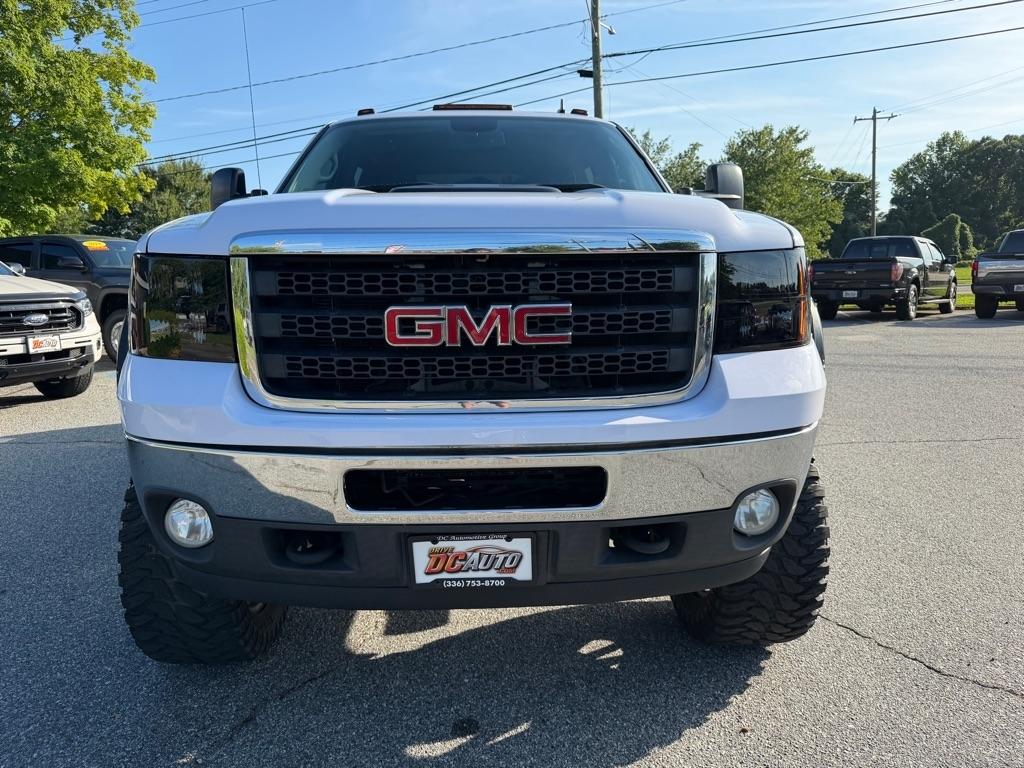 GMC Sierra 2500HD SLE Crew Cab 4WD 2011