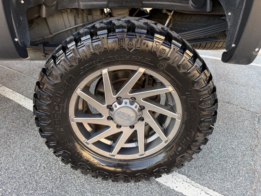 GMC Sierra 2500HD SLE Crew Cab 4WD 2011