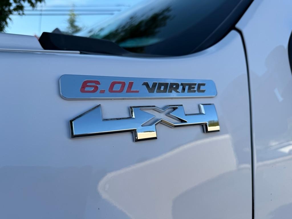GMC Sierra 2500HD SLE Crew Cab 4WD 2011