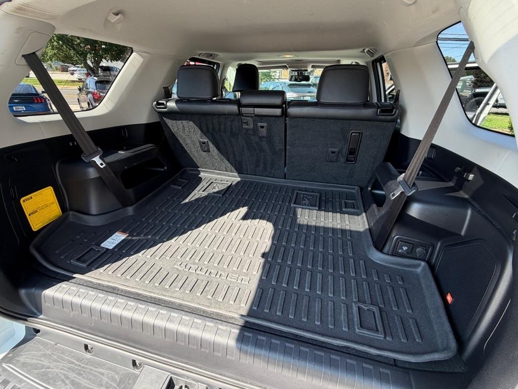 Toyota 4Runner Limited Nightshade Edition 4WD 2019