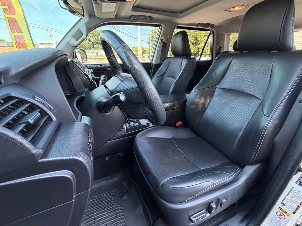 Toyota 4Runner Limited Nightshade Edition 4WD 2019