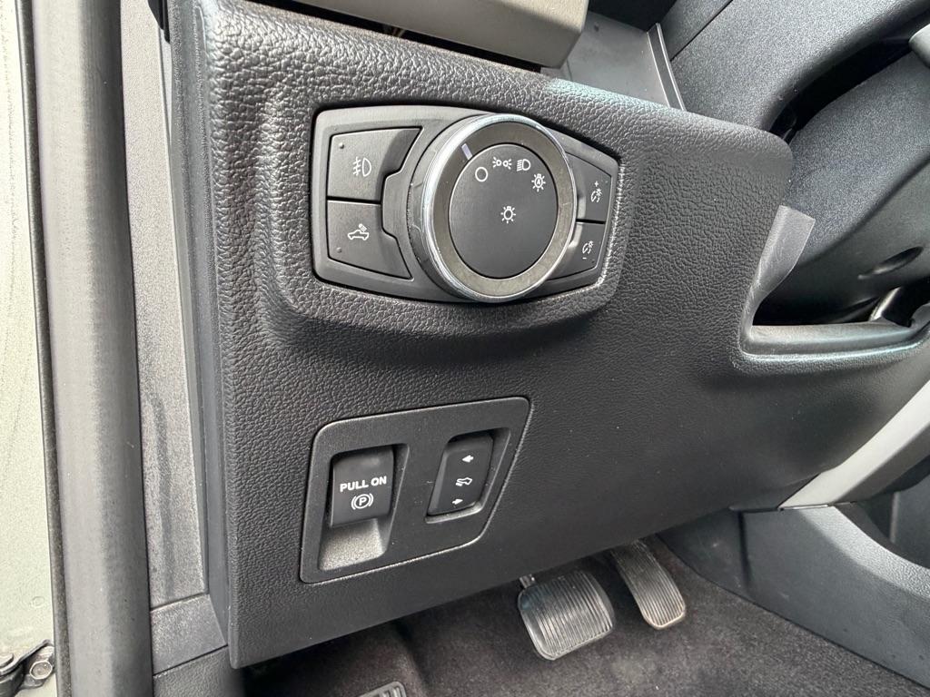 Ford F-150 Lariat SuperCrew 6.5-ft. Bed 4WD 2020