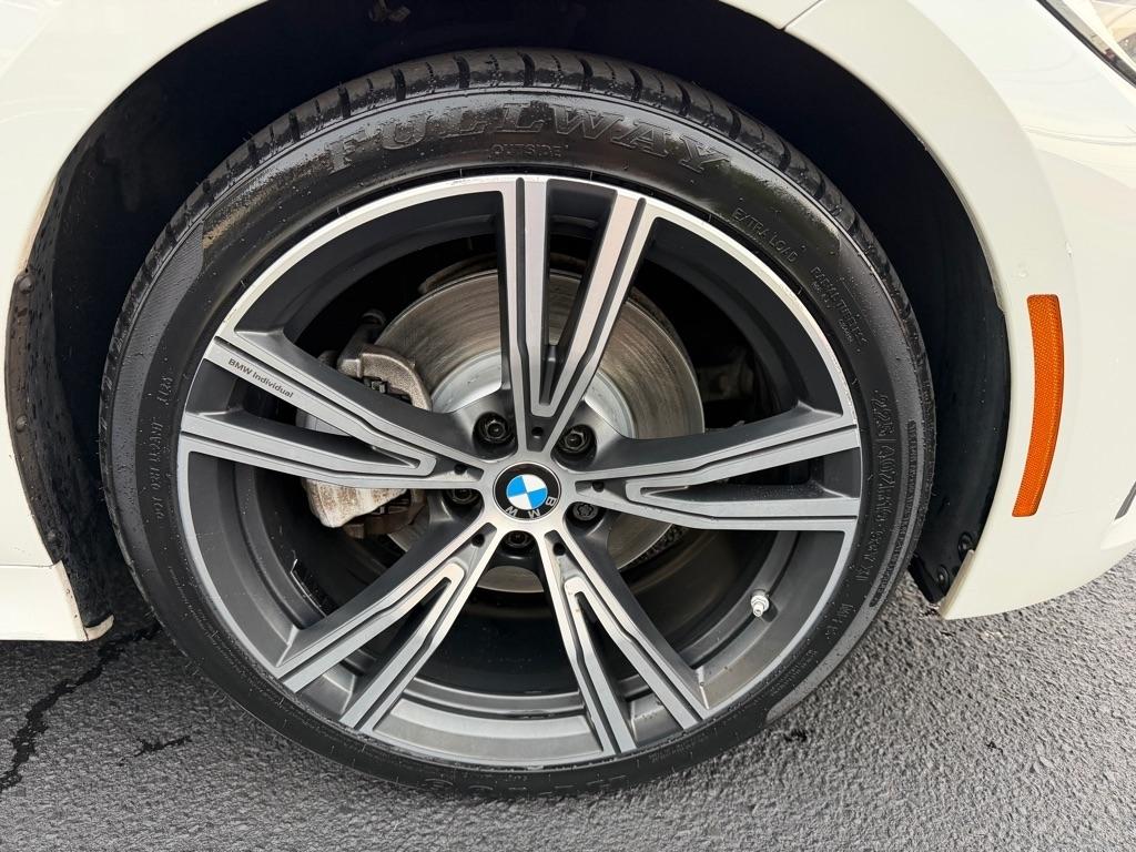 BMW 3-Series 330i 2019