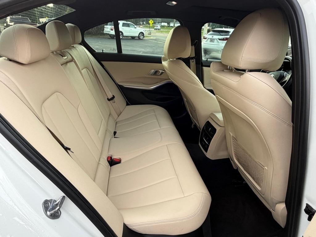 BMW 3-Series 330i 2019