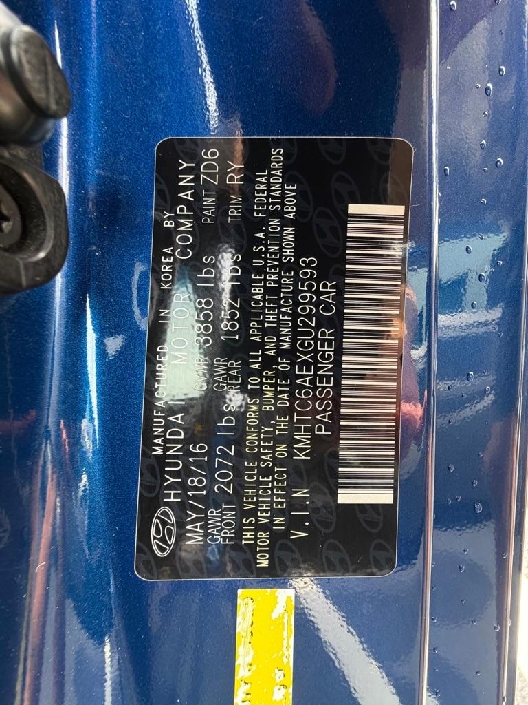 Hyundai Veloster Turbo DCT 2016