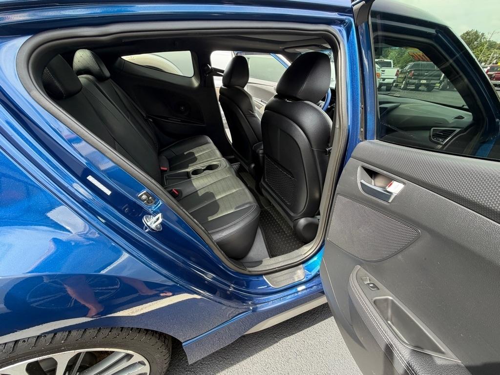 Hyundai Veloster Turbo DCT 2016