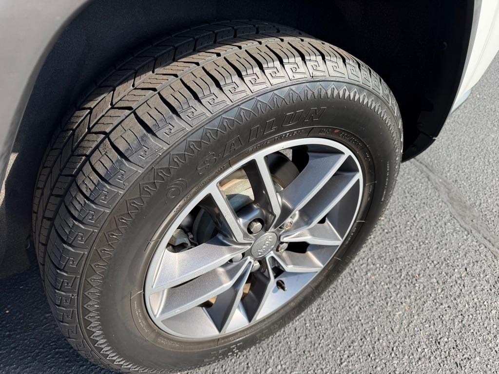 Jeep Grand Cherokee Limited 2WD 2018