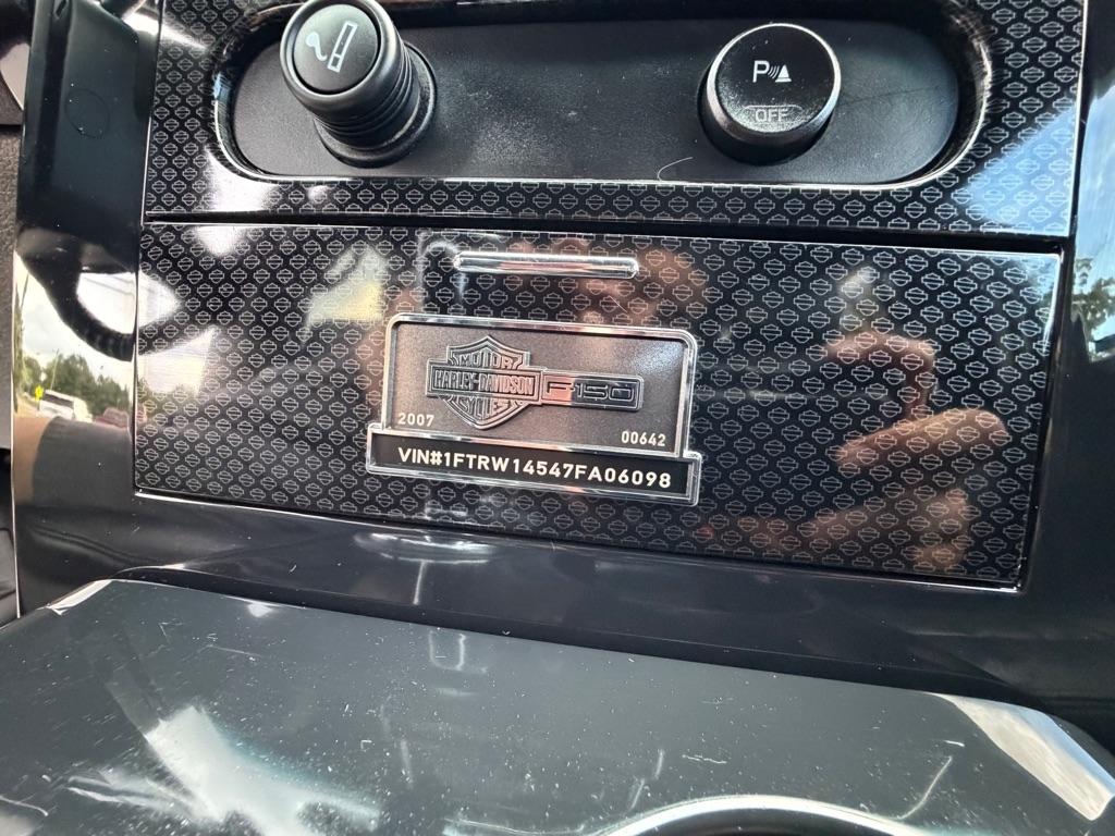 Ford F-150 Harley-Davidson SuperCrew 5.5-ft. Bed 4WD 2007
