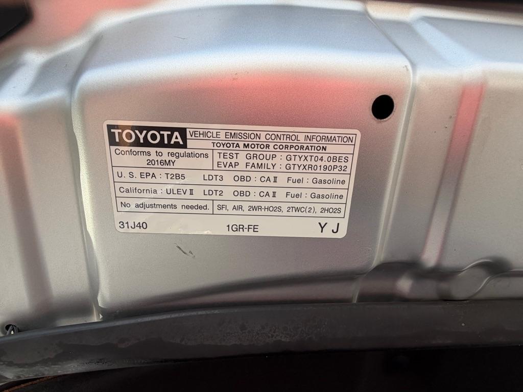 Toyota 4Runner Limited 4WD V6 2016