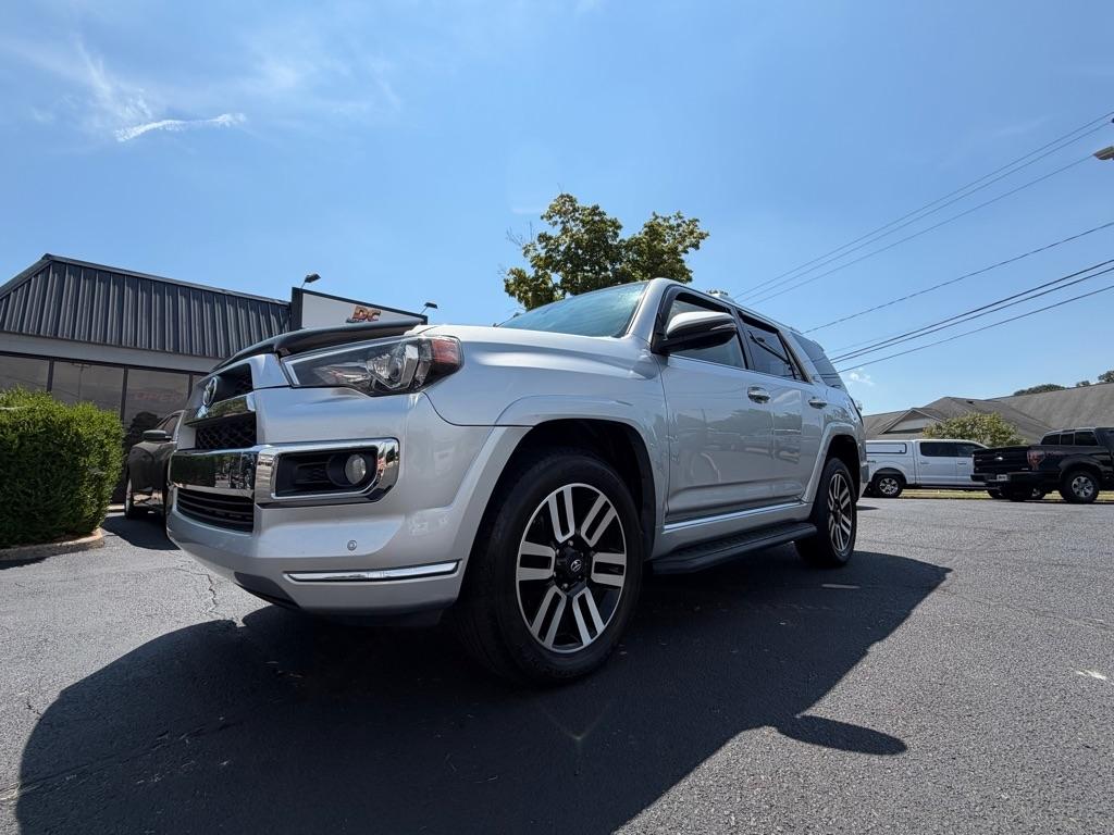 Toyota 4Runner Limited 4WD V6 2016