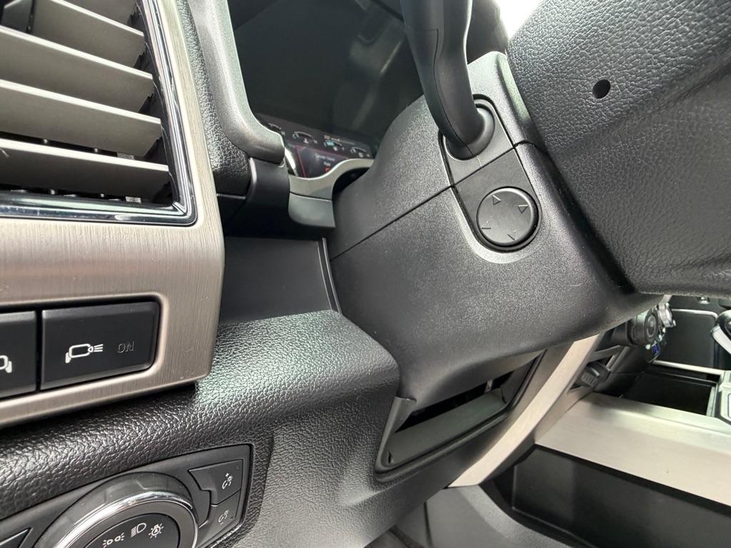 Ford F-150 Platinum SuperCrew 5.5-ft. Bed 4WD 2018