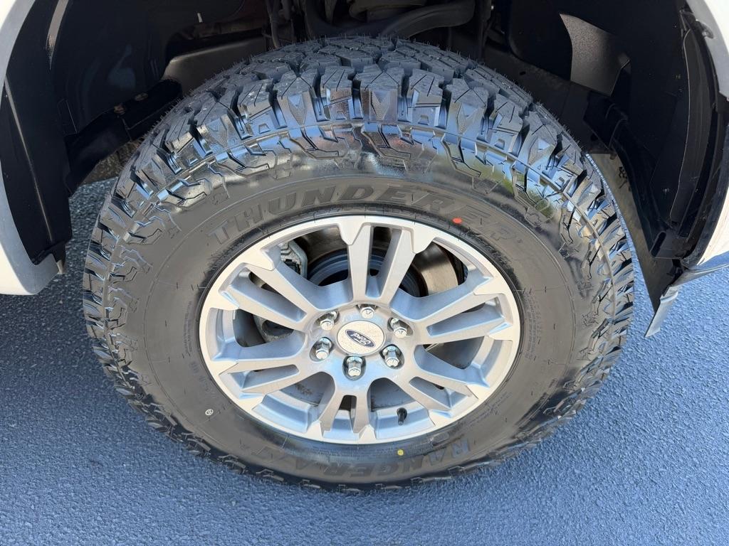 Ford F-150 Lariat SuperCrew 5.5-ft. Bed 4WD 2019