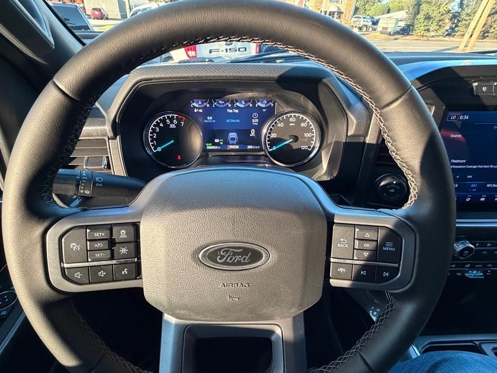 Ford F-150 XLT SuperCrew 5.5-ft. Bed 4WD 2023