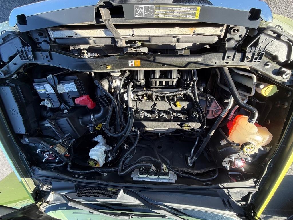 Ford Escape XLT FWD 2012