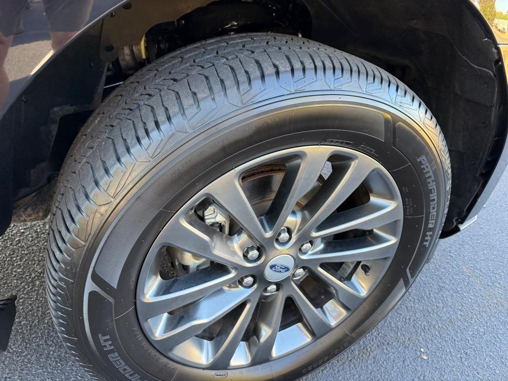 Ford Expedition MAX Limited 4WD 2021
