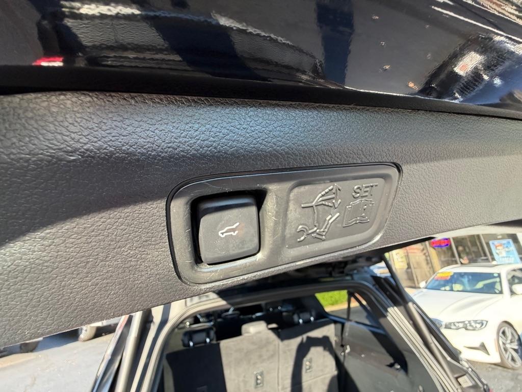Ford Expedition MAX Limited 4WD 2021