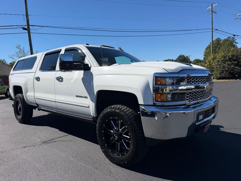 Chevrolet Silverado 2500HD LT Crew Cab Long Box 4WD 2019