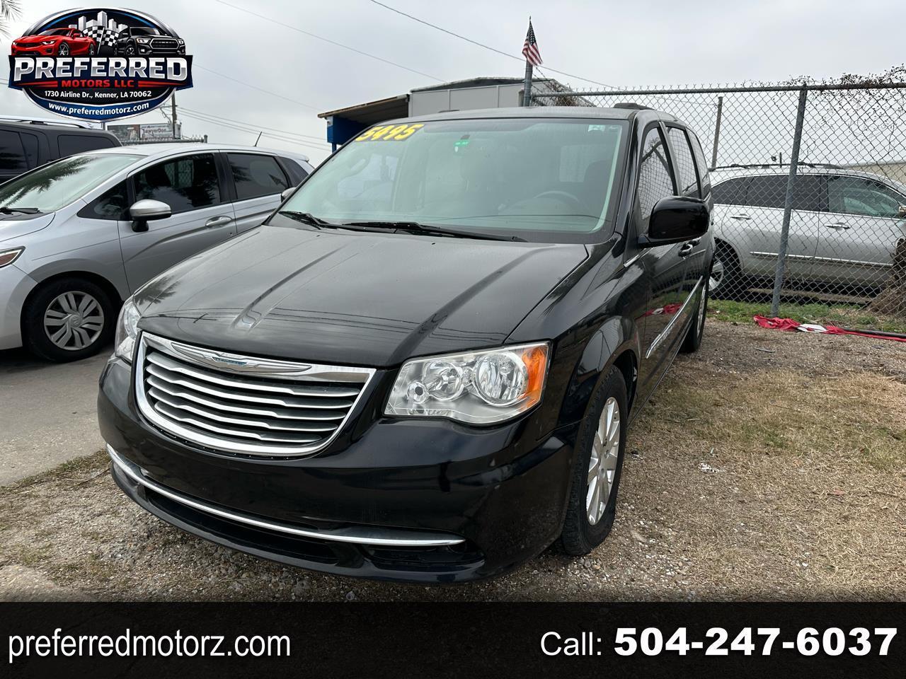 2015 Chrysler Town & Country Touring