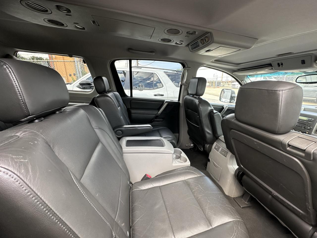 2004 Nissan Armada LE - Photo 7