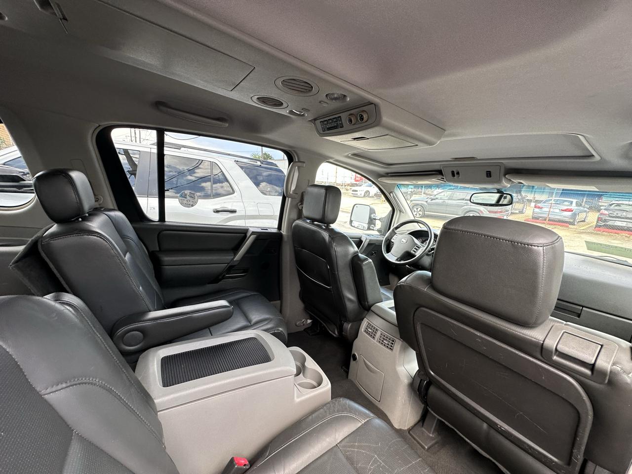 2004 Nissan Armada LE - Photo 11