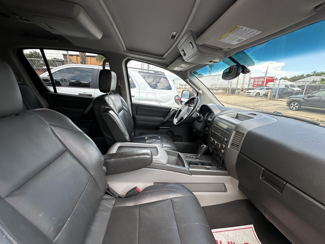 2004 Nissan Armada LE - Photo 16