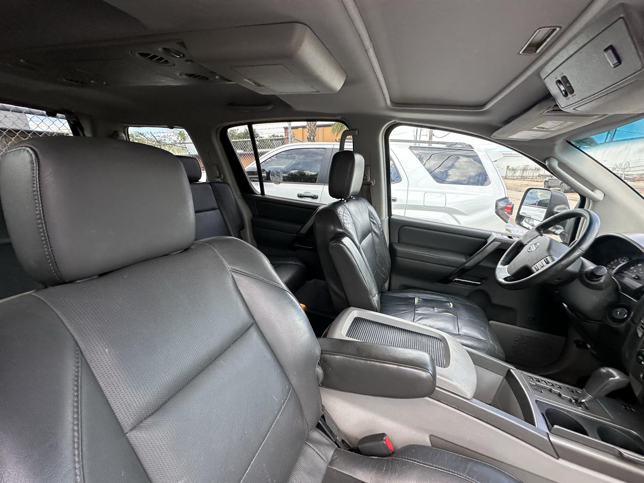 2004 Nissan Armada LE - Photo 17