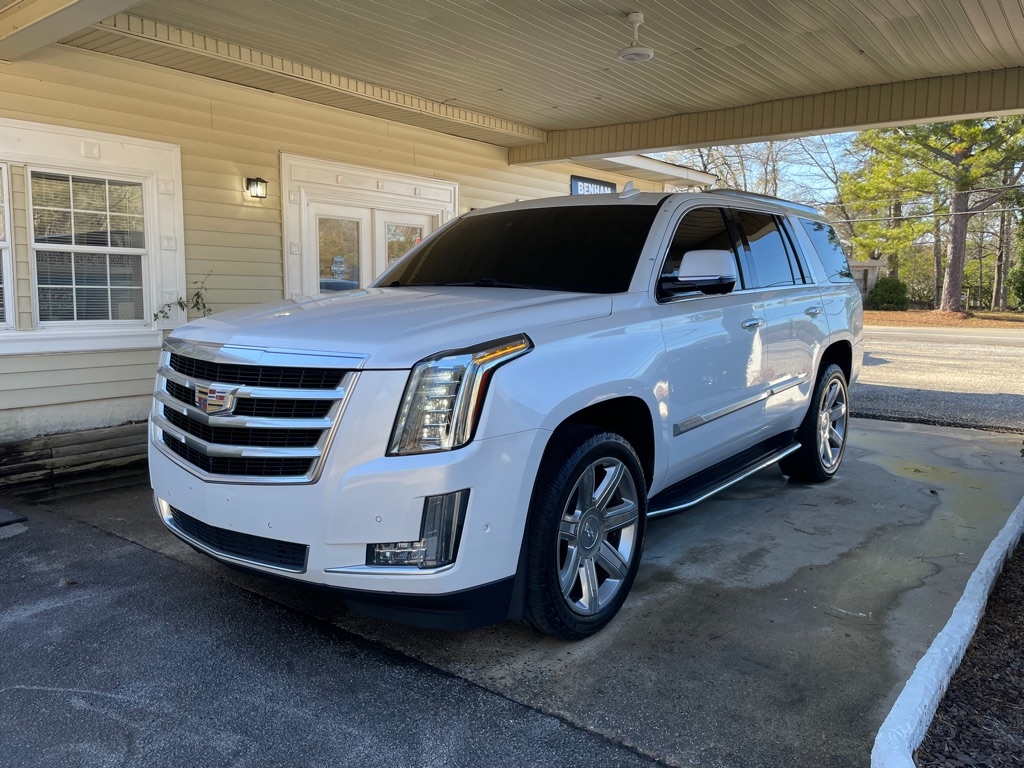 Cadillac Escalade Luxury 4WD 2019