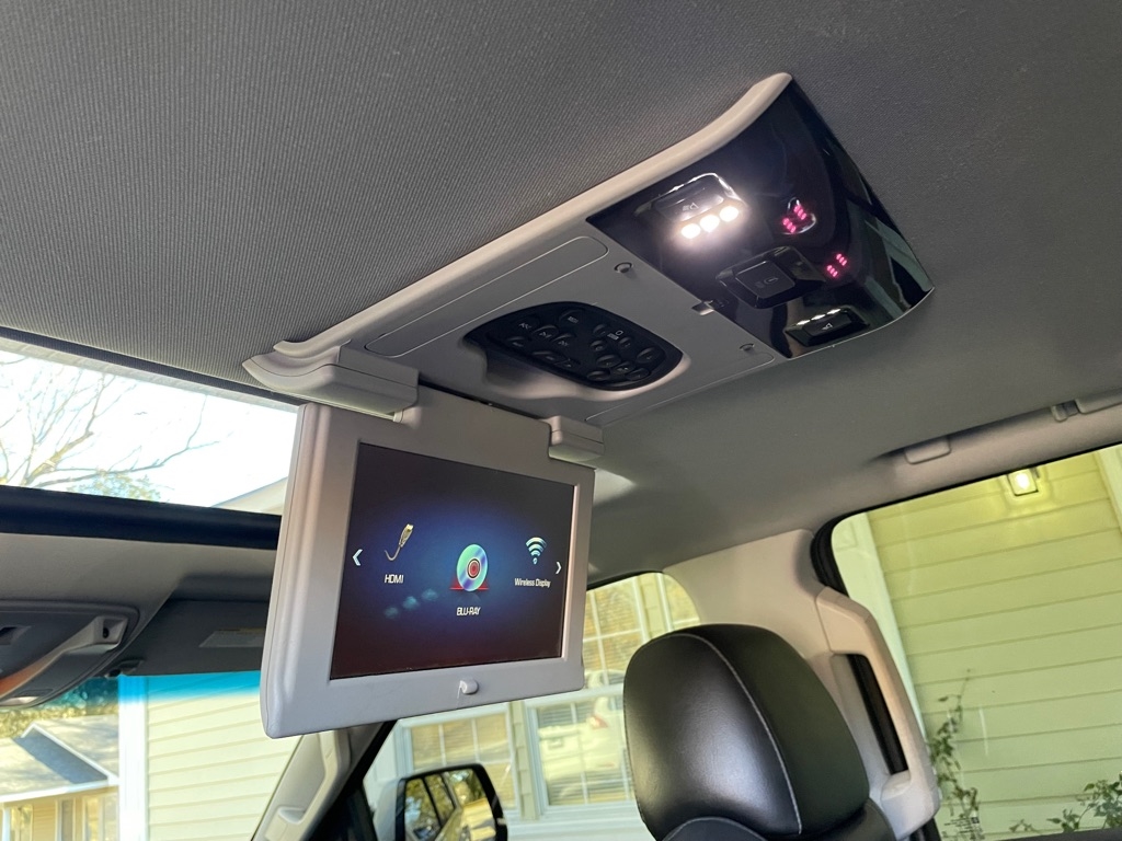 Cadillac Escalade Luxury 4WD 2019