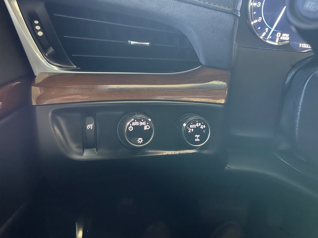 Cadillac Escalade Luxury 4WD 2019