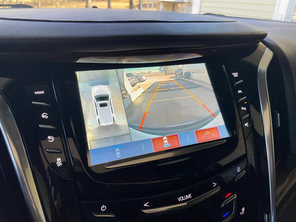 Cadillac Escalade Luxury 4WD 2019