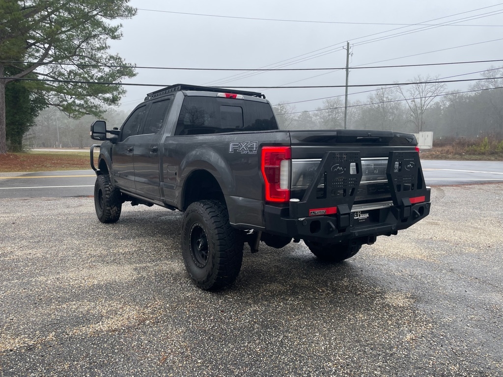 Ford F-250 SD Lariat Crew Cab 4WD 2018