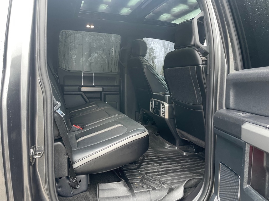 Ford F-250 SD Lariat Crew Cab 4WD 2018