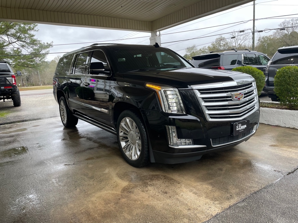 Cadillac Escalade ESV Platinum 4WD 2017