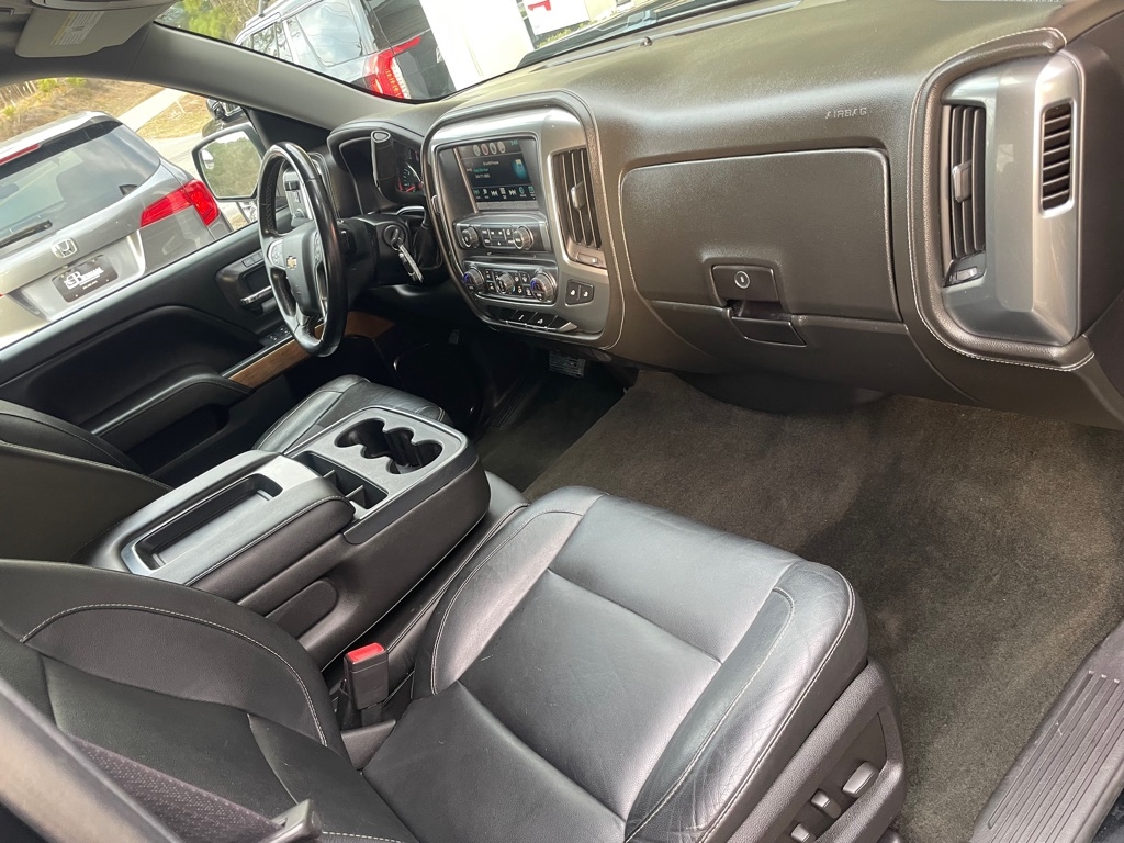 Chevrolet Silverado 1500 LTZ Crew Cab 4WD 2016