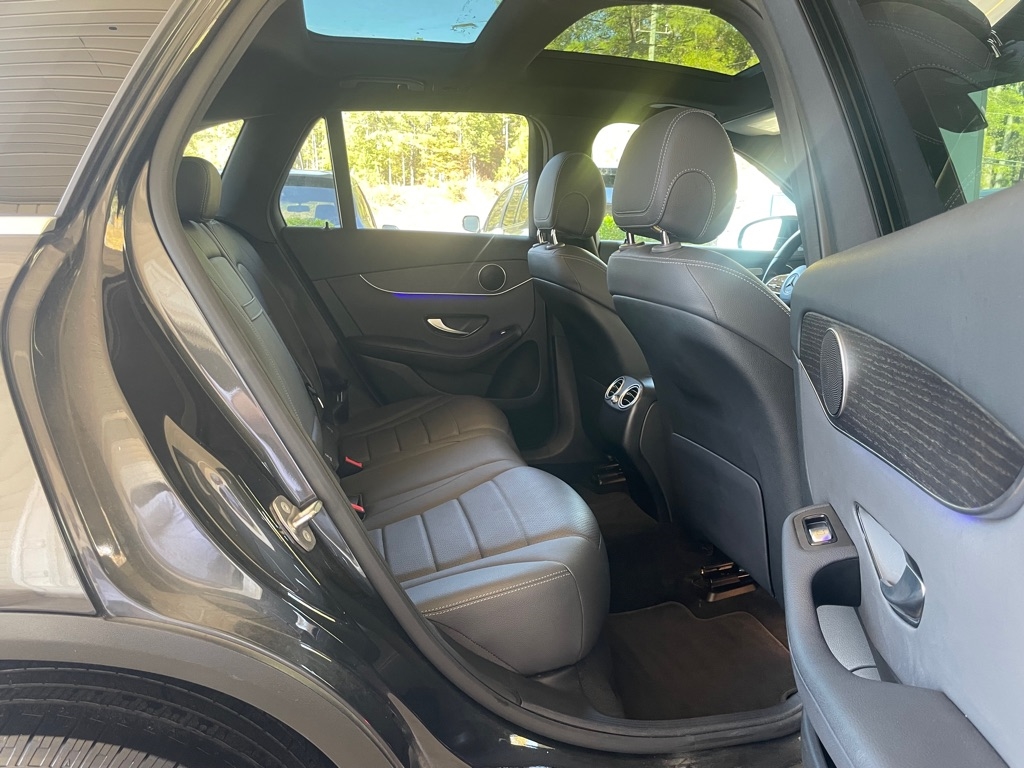 Mercedes-Benz GLC-Class GLC300 2020