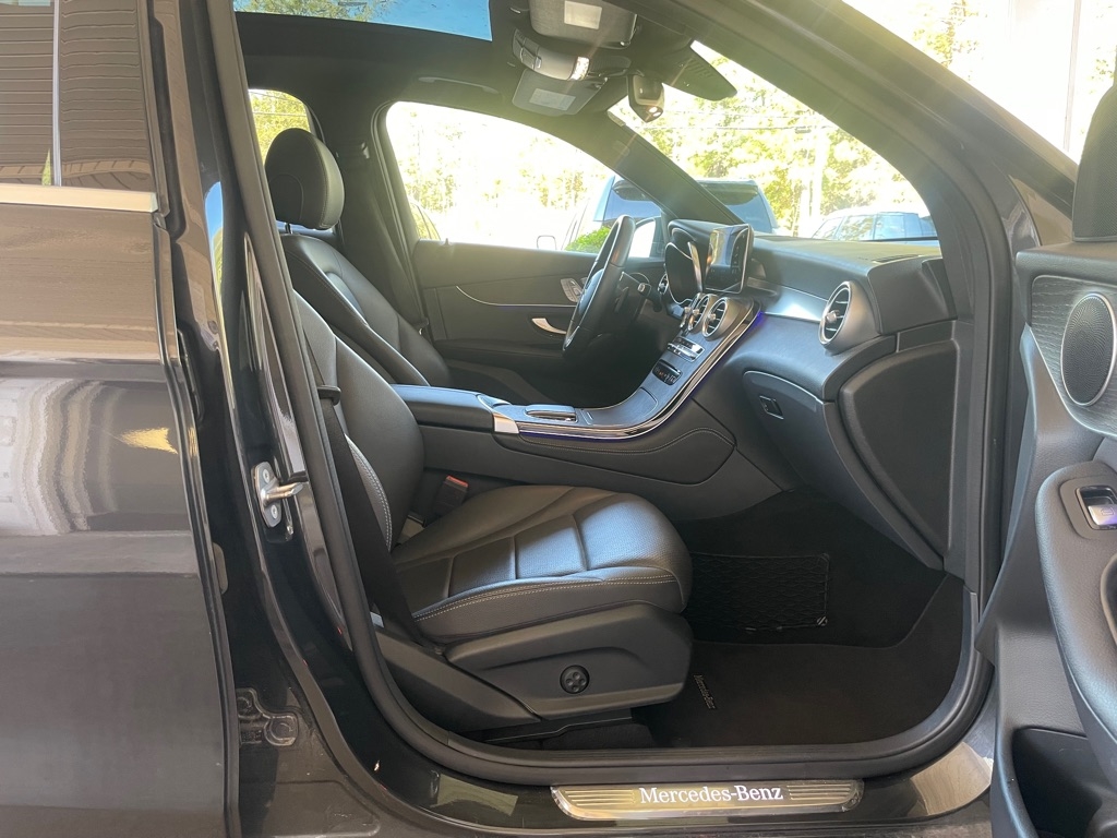 Mercedes-Benz GLC-Class GLC300 2020