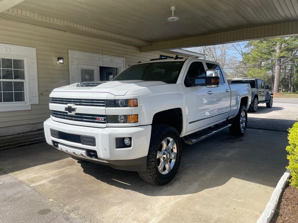 2019 Chevrolet Silverado 2500HD LTZ Crew Cab Long Box 4WD