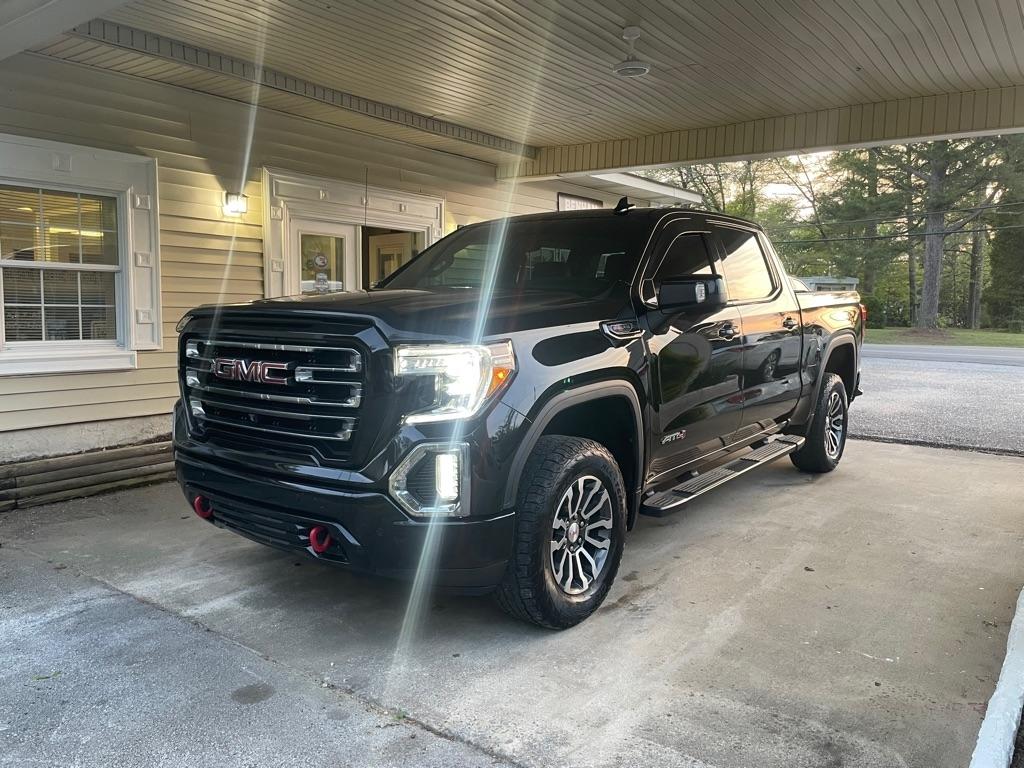 2019 GMC Sierra 1500 AT4 Crew Cab Long Box 4WD