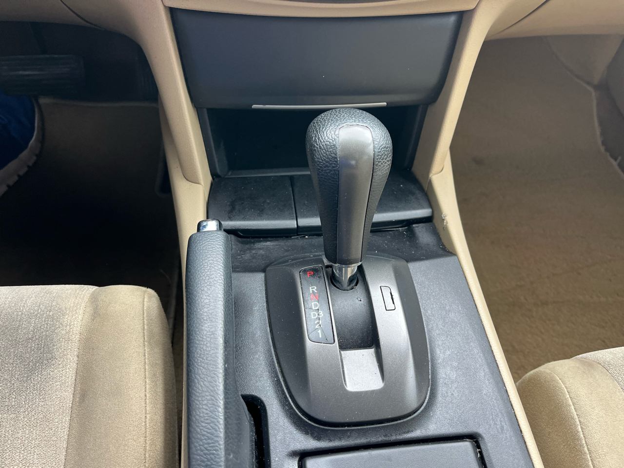 Honda Accord LX sedan AT 2009