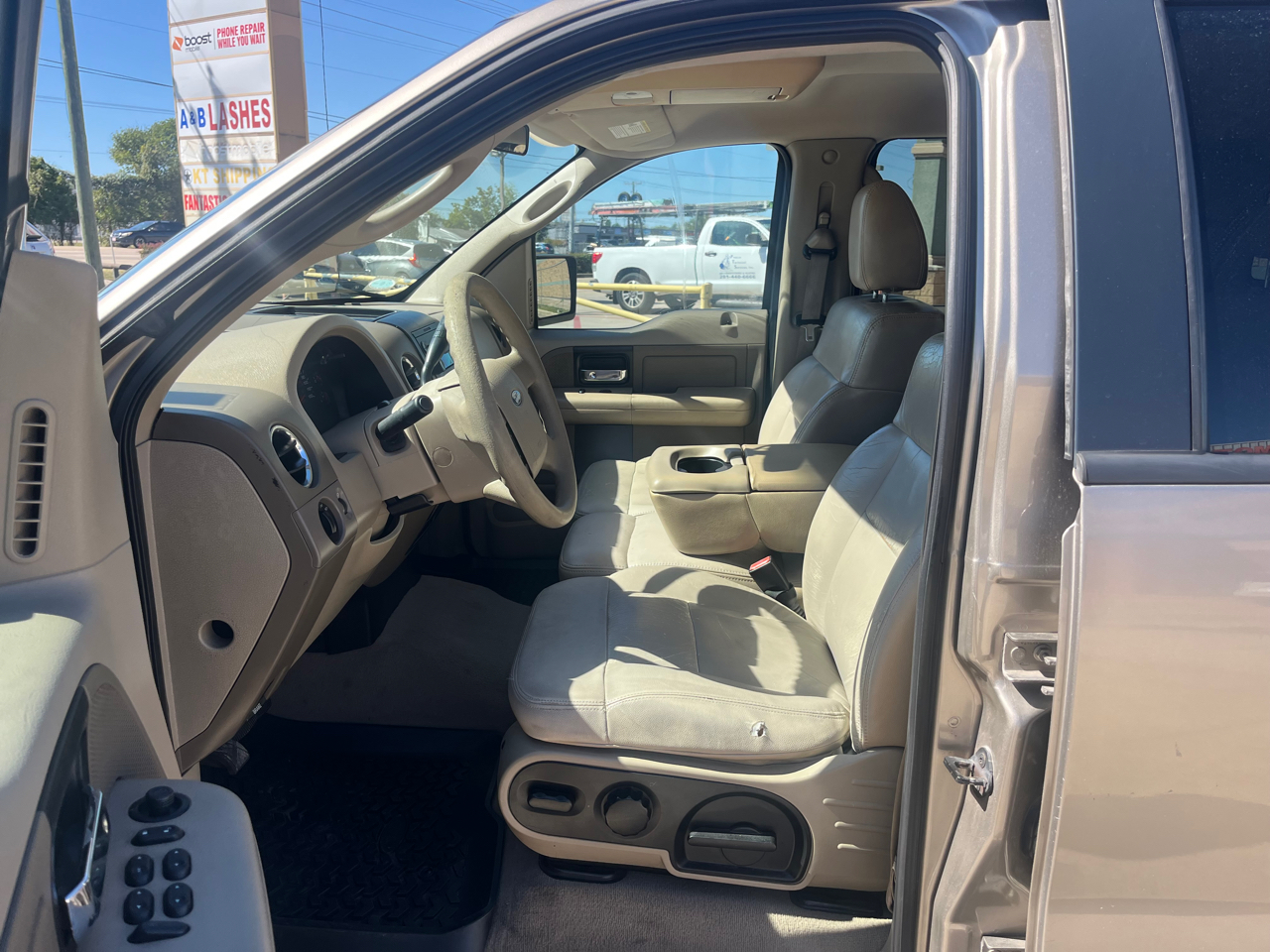 Ford F-150 XLT SuperCrew 2WD 2006