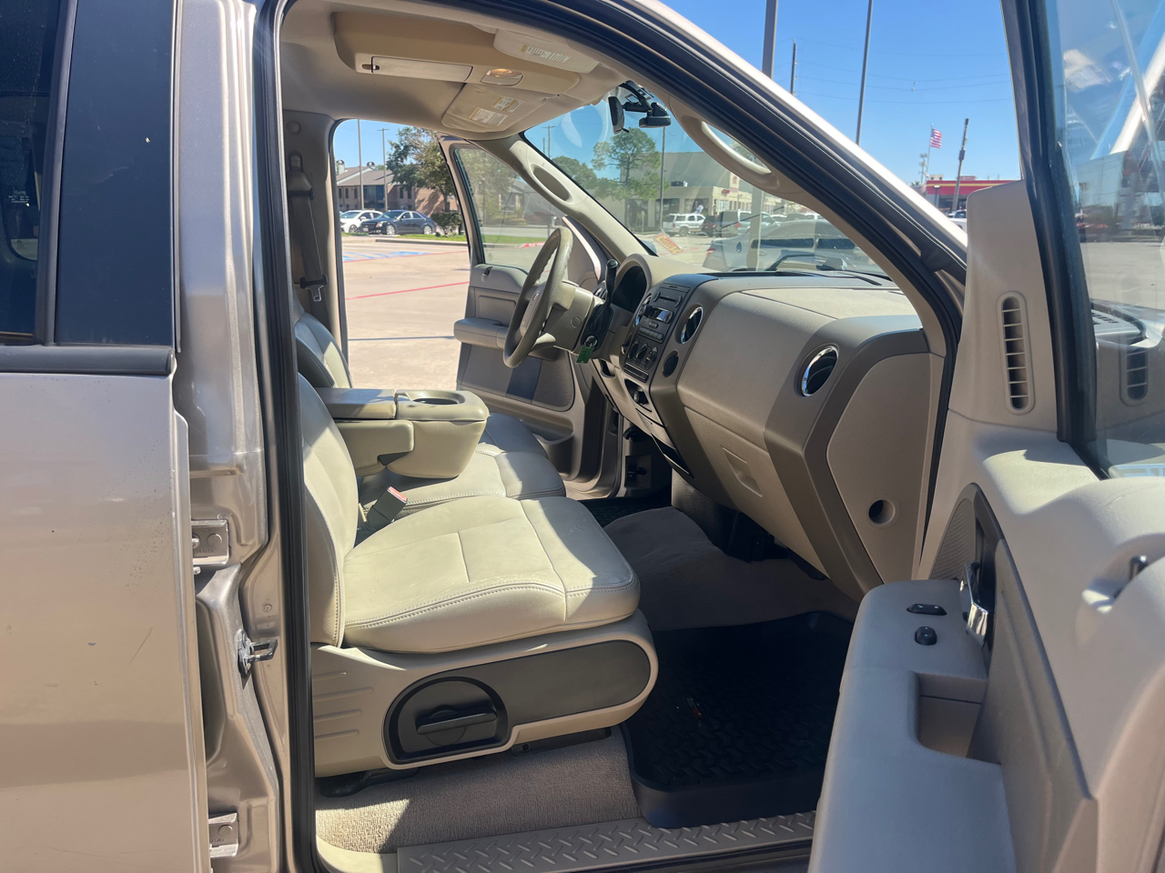 Ford F-150 XLT SuperCrew 2WD 2006