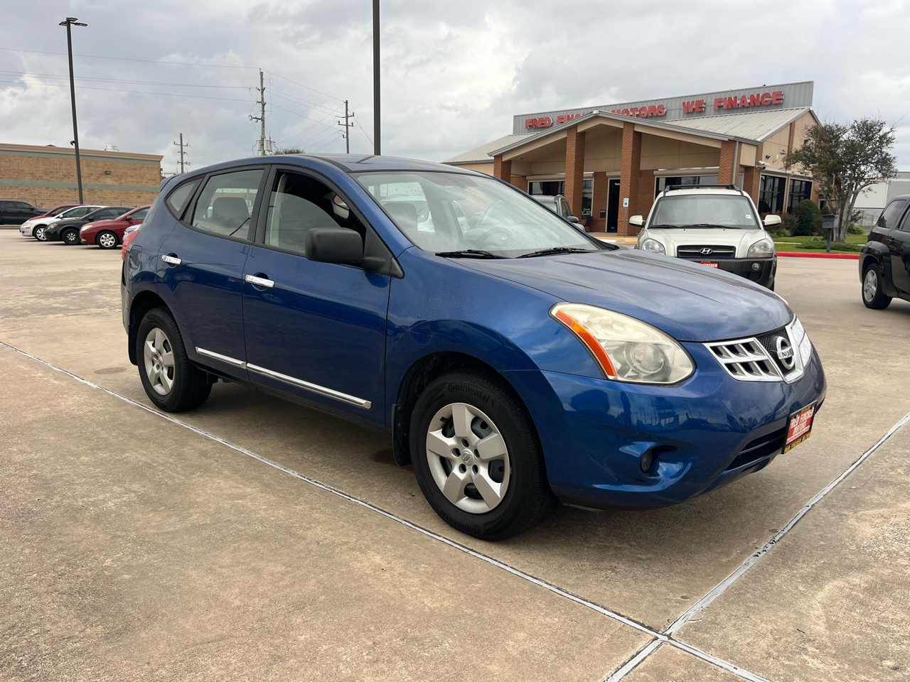 Nissan Rogue S 2WD 2011
