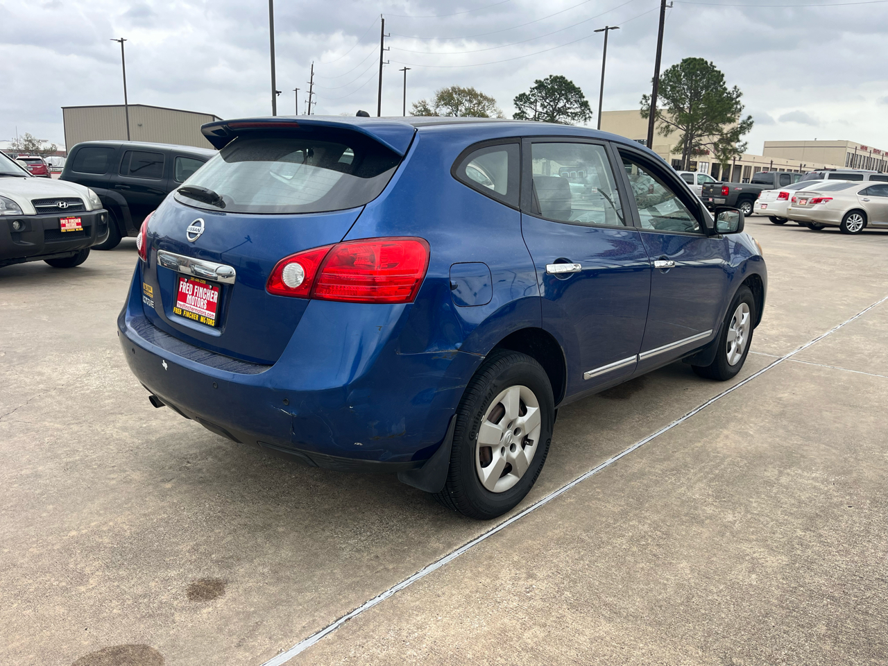 Nissan Rogue S 2WD 2011